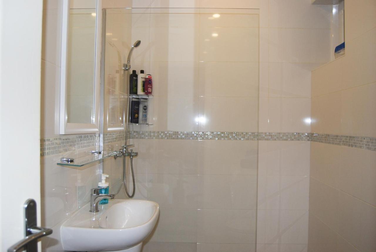 Apartment Natalie Белград Екстериор снимка